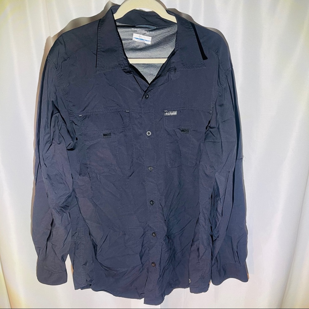 Columbia Omni-Shade Men’s Black Button Down XL